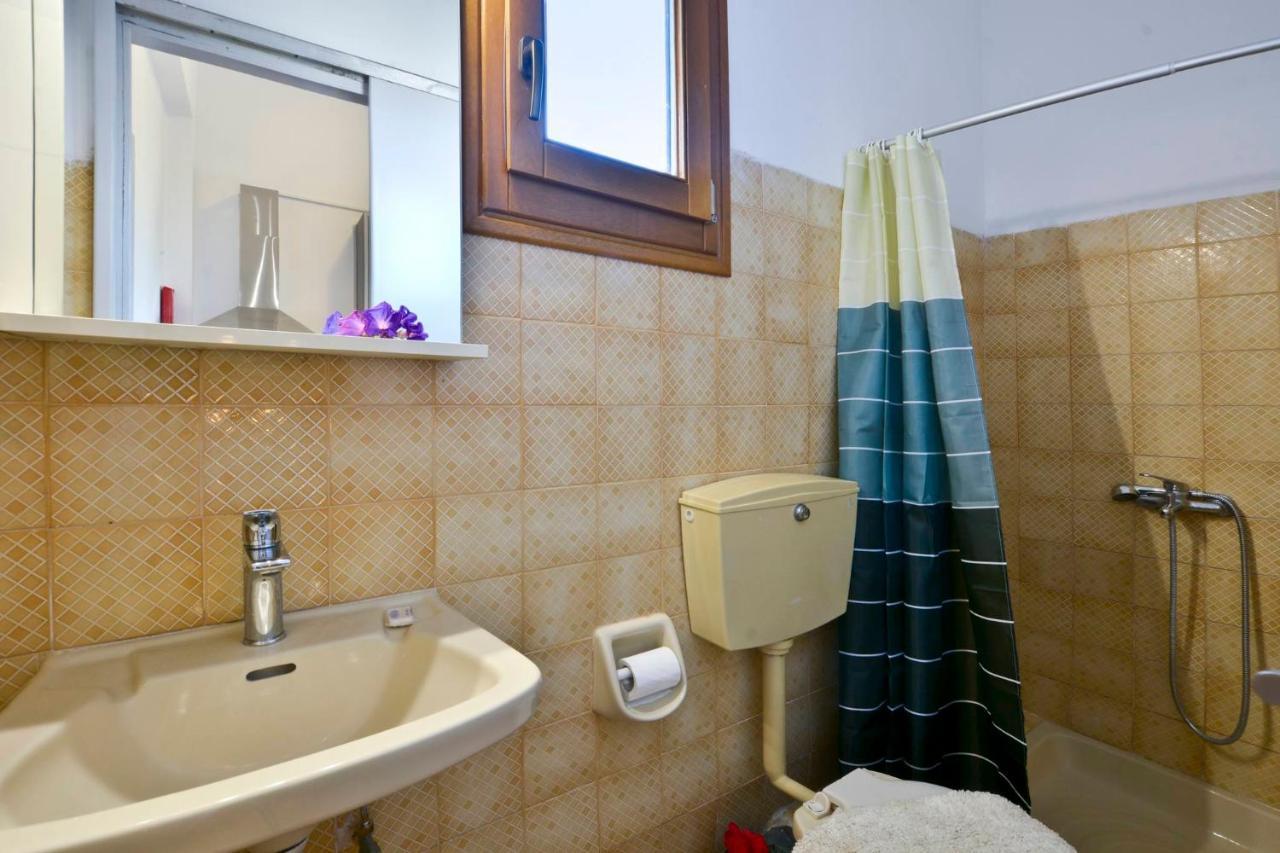 Louvros Studios Sidari  Luaran gambar
